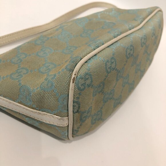 Gucci Mint GG Canvas Handbag SKU#85376 (gently used, strap edge crack) - Picture 5 of 12